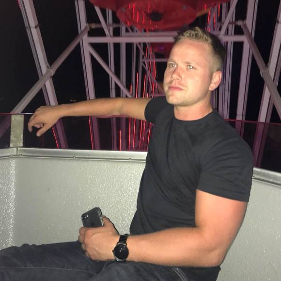 Meet your Posher, Dan - Picture 1 of 1